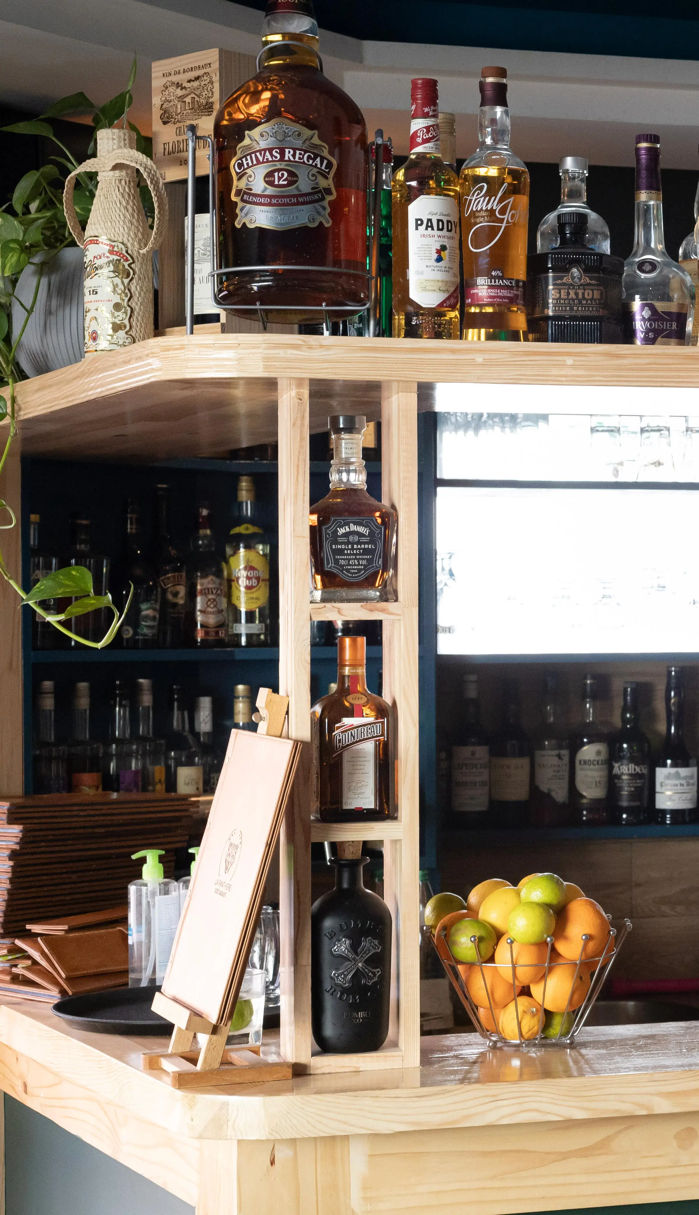Bar and spirit bottles at Restaurant La Panthère