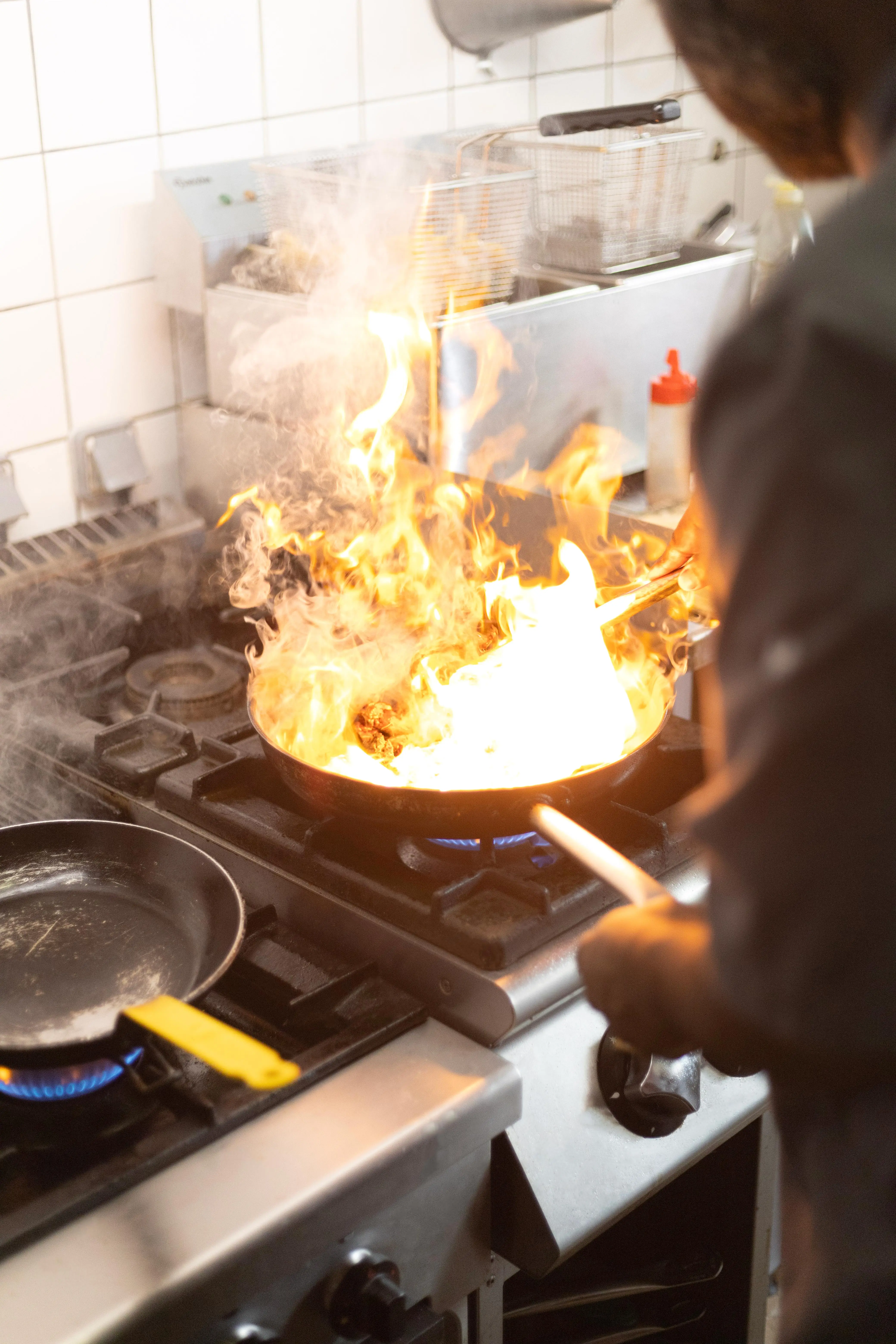 Onglet flambéed with cognac on the grill